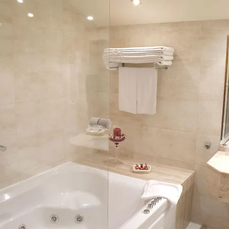 ホテル Jardin オレイロス